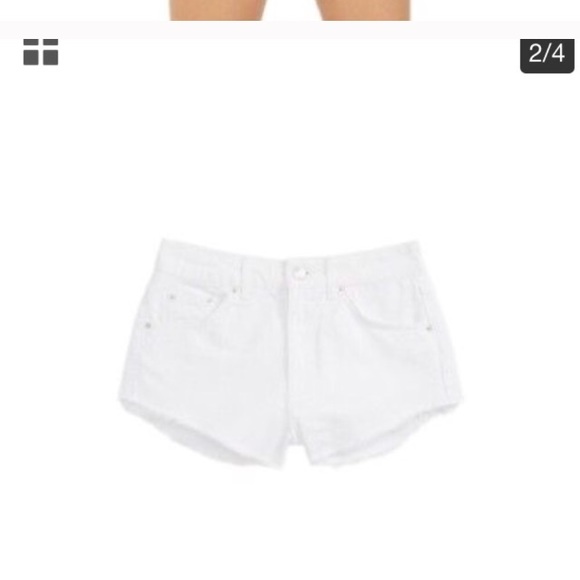 New topshop kiri cutoff denim shorts in white! - Picture 5 of 7